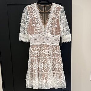 Elegant Lace Mini Dress in White and Tan